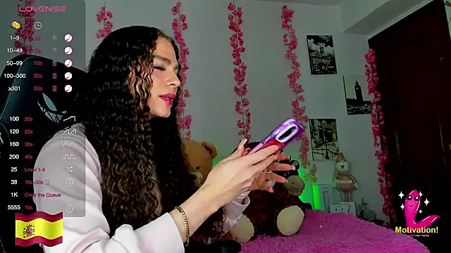 Snapshot of gabrielatafur_ chatting on January 14, 2025, 8:41 am gabrielatafur online show from January 14, 2025, 8:41 am