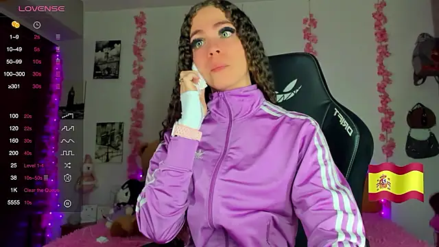 gabrielatafur  online show from February 23, 2026, 7:00 pm