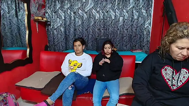 Snapshot of lesbiancuple chatting on February 2, 2025, 10:02 am lesbiancuple online show from February 2, 2025, 10:02 am