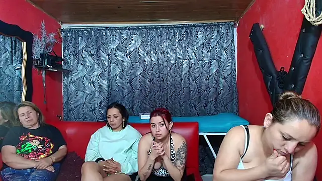 Snapshot of lesbiancuple chatting on March 22, 2025, 3:41 am lesbiancuple online show from March 22, 2025, 3:41 am