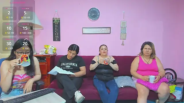 Snapshot of lesbiancuple chatting on September 26, 2025, 12:42 pm lesbiancuple online show from September 26, 2025, 12:42 pm