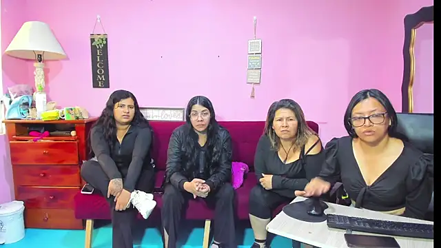 Snapshot of lesbiancuple chatting on November 14, 2025, 1:54 pm lesbiancuple online show from November 14, 2025, 1:54 pm