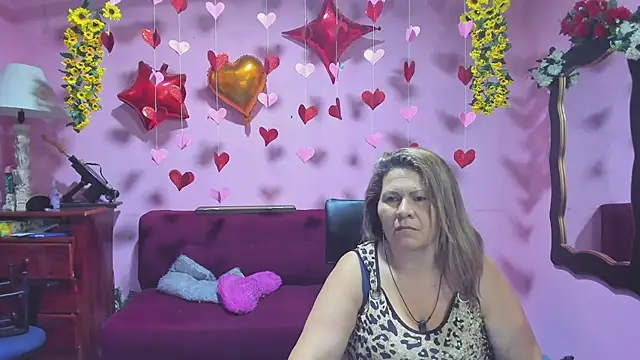 Snapshot of lesbiancuple chatting on February 12, 2026, 12:27 am lesbiancuple online show from February 12, 2026, 12:27 am