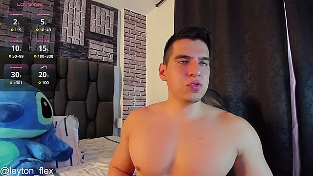 leyton flex online show from January 5, 2025, 9:03 pm