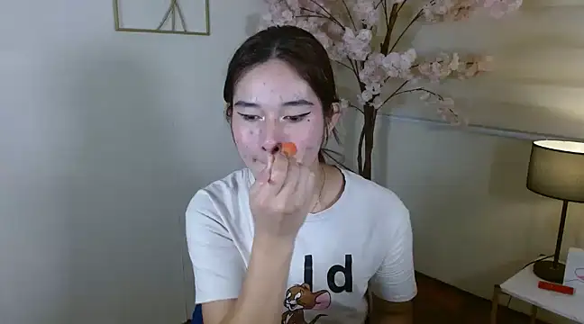 Mimi Cums online show from February 9, 2025, 4:29 pm