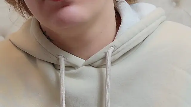 KarinaNoir online show from December 27, 2024, 3:53 am
