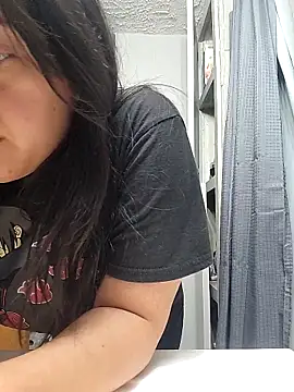 AriannaPena online show from October 12, 2025, 11:37 pm