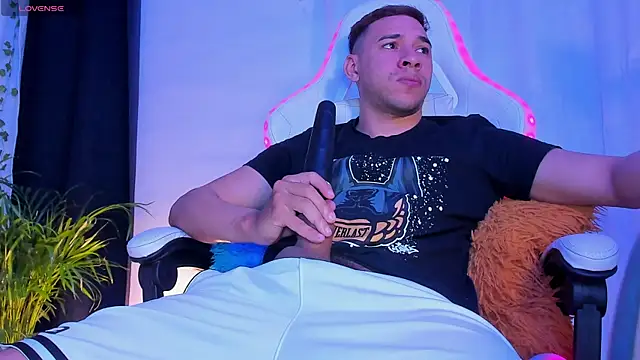 petter coleman  online show from April 18, 2026, 4:00 pm