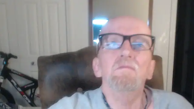 QueenDenizeAndTheCaptain online show from January 13, 2026, 9:58 am