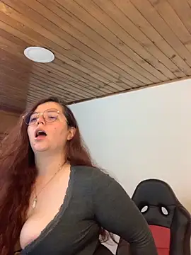 Snapshot of kayortiiz chatting on September 22, 2025, 2:13 am kayortiiz online show from September 22, 2025, 2:13 am