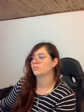 Snapshot of kayortiiz chatting on September 29, 2025, 9:08 pm kayortiiz online show from September 29, 2025, 9:08 pm