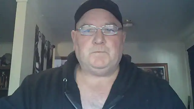 HOTANAL online show from October 8, 2025, 10:29 pm