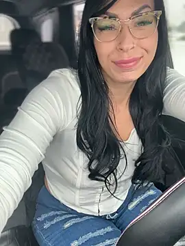 Snapshot of annablisss chatting on February 2, 2025, 6:20 pm annablisss online show from February 2, 2025, 6:20 pm