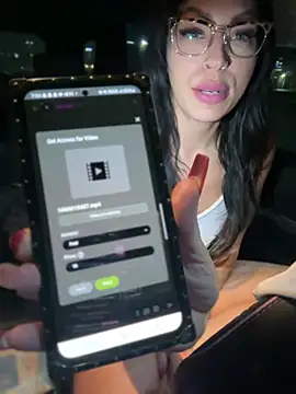 Snapshot of annablisss chatting on February 4, 2025, 12:40 am annablisss online show from February 4, 2025, 12:40 am