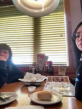 Snapshot of annablisss chatting on March 17, 2025, 8:51 pm annablisss online show from March 17, 2025, 8:51 pm