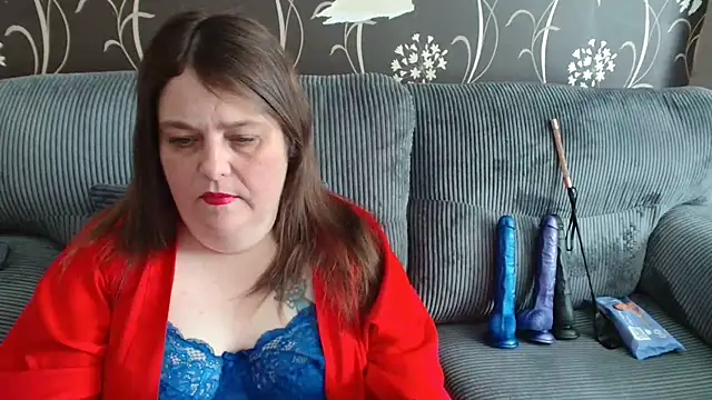 HouseWifeWhore Milf online show from March 21, 2026, 2:42 pm