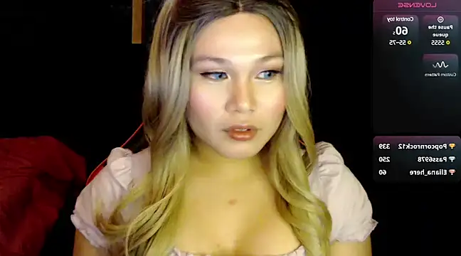 stacey wills44 online show from December 20, 2024, 3:42 pm