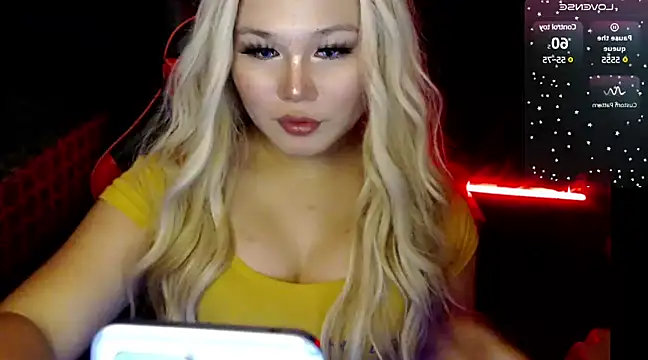 stacey wills44 online show from January 24, 2025, 2:19 pm