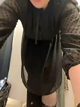 CrazzyChicks online show from January 27, 2025, 7:56 am