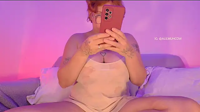 Lilmuh  online show from September 27, 2025, 12:15 am