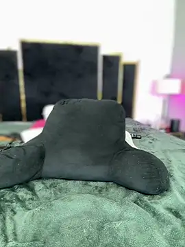 KarissaChantelle online show from December 9, 2024, 8:54 pm