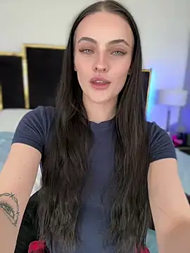 KarissaChantelle online show from January 22, 2025, 11:10 pm