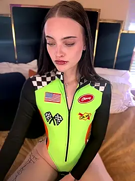 KarissaChantelle online show from October 31, 2025, 6:09 pm