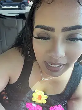 Snapshot of CarmelaAnthony chatting on April 22, 2026, 5:25 pm CarmelaAnthony online show from April 22, 2026, 5:25 pm