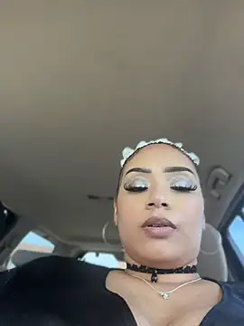 Snapshot of CarmelaAnthony chatting on May 4, 2026, 8:05 pm CarmelaAnthony online show from May 4, 2026, 8:05 pm