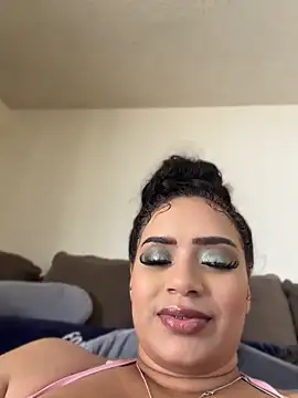 Snapshot of CarmelaAnthony chatting on May 7, 2026, 8:25 pm CarmelaAnthony online show from May 7, 2026, 8:25 pm