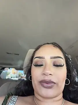 Snapshot of CarmelaAnthony chatting on May 13, 2026, 6:38 pm CarmelaAnthony online show from May 13, 2026, 6:38 pm