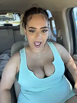 Snapshot of CarmelaAnthony chatting on July 9, 2026, 7:07 pm CarmelaAnthony online show from July 9, 2026, 7:07 pm