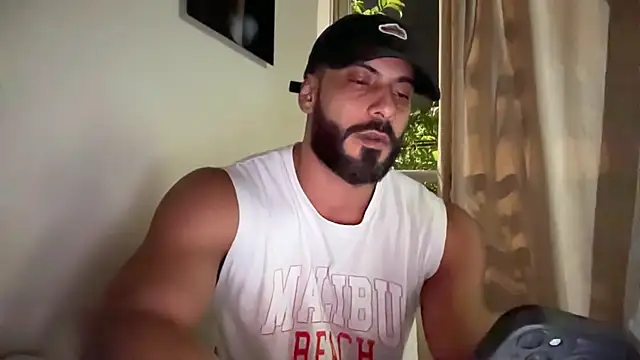 romeolovedark online show from April 13, 2026, 8:42 am