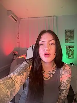IvyHoney online show from March 17, 2025, 6:40 am