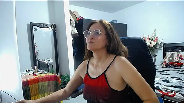 Snapshot of Xiimen chatting on January 9, 2025, 3:47 am Xiimen online show from January 9, 2025, 3:47 am