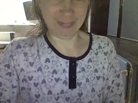 Moi Lina online show from October 13, 2025, 11:38 pm