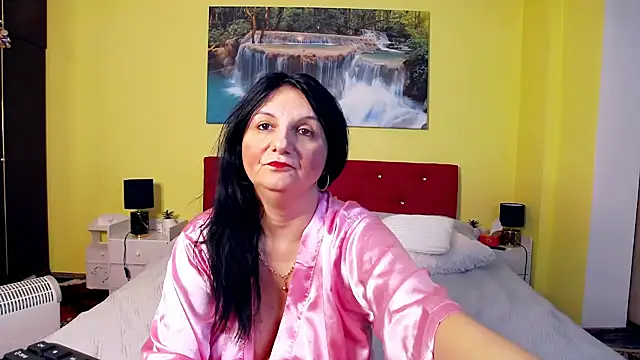 AlexaMorreno online show from January 7, 2025, 7:38 pm