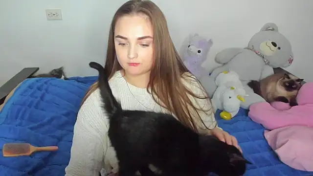 Snapshot of NataliEvans chatting on September 17, 2025, 9:38 pm NataliEvans online show from September 17, 2025, 9:38 pm