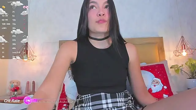 TIFFANYRUSSO online show from December 3, 2024, 4:58 am