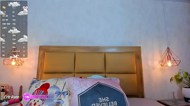 TIFFANYRUSSO online show from December 18, 2024, 5:04 am