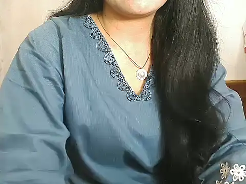 Snapshot of Chanchal--Navya chatting on January 16, 2026, 6:34 pm Chanchal--Navya online show from January 16, 2026, 6:34 pm