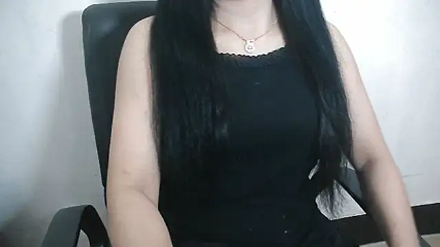 Snapshot of Chanchal--Navya chatting on February 14, 2026, 5:53 pm Chanchal--Navya online show from February 14, 2026, 5:53 pm