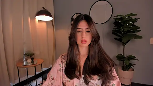 LiaPearce online show from March 7, 2025, 12:56 pm