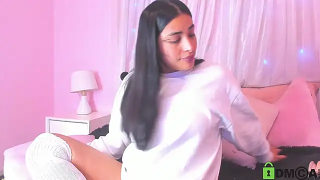 Kirara 22 online show from December 10, 2024, 4:45 am