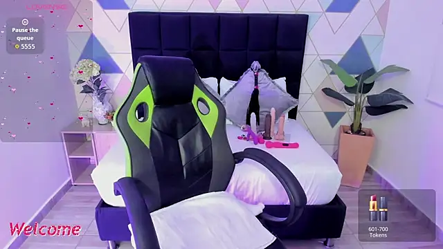 Snapshot of gisela27 chatting on October 22, 2025, 12:38 pm gisela27 online show from October 22, 2025, 12:38 pm