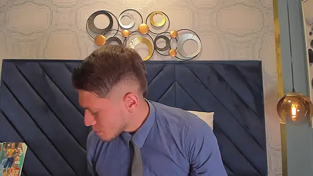 SebastianMaximoff online show from January 4, 2025, 3:17 pm