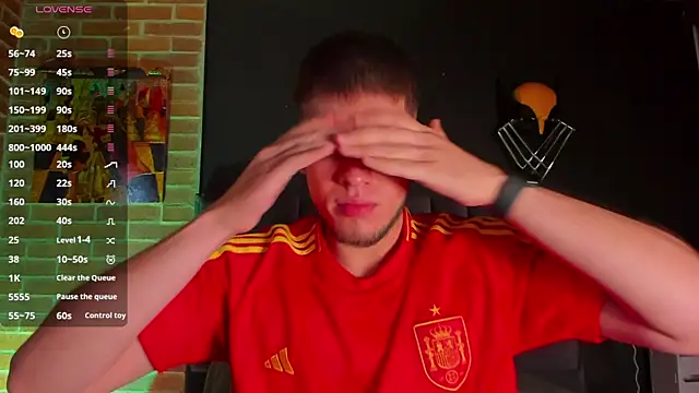 SebastianMaximoff online show from February 6, 2025, 1:21 pm