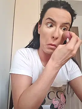 Snapshot of SereneRhodes chatting on February 12, 2025, 1:16 pm SereneRhodes online show from February 12, 2025, 1:16 pm