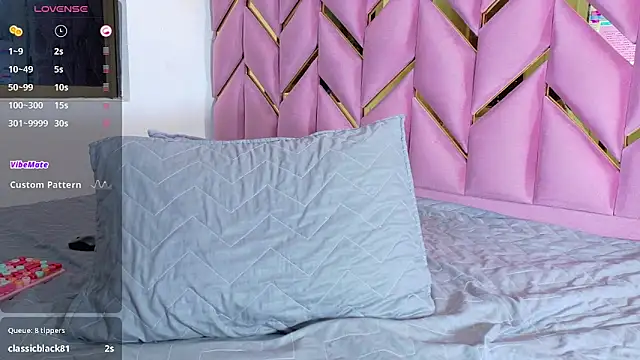 hornyhousekeeper  online show from September 10, 2025, 1:11 pm