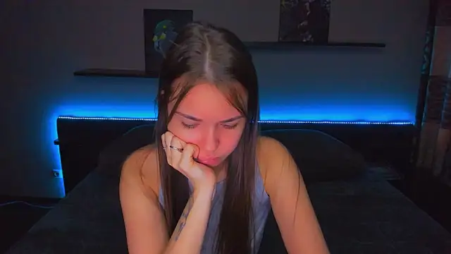 Snapshot of AlexaBarkley chatting on March 5, 2026, 12:39 am AlexaBarkley online show from March 5, 2026, 12:39 am